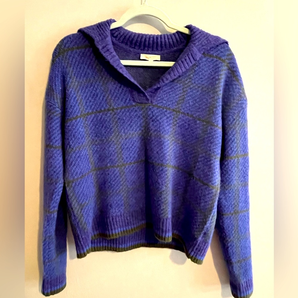 Mystree purple plaid vneck collared sweater size small